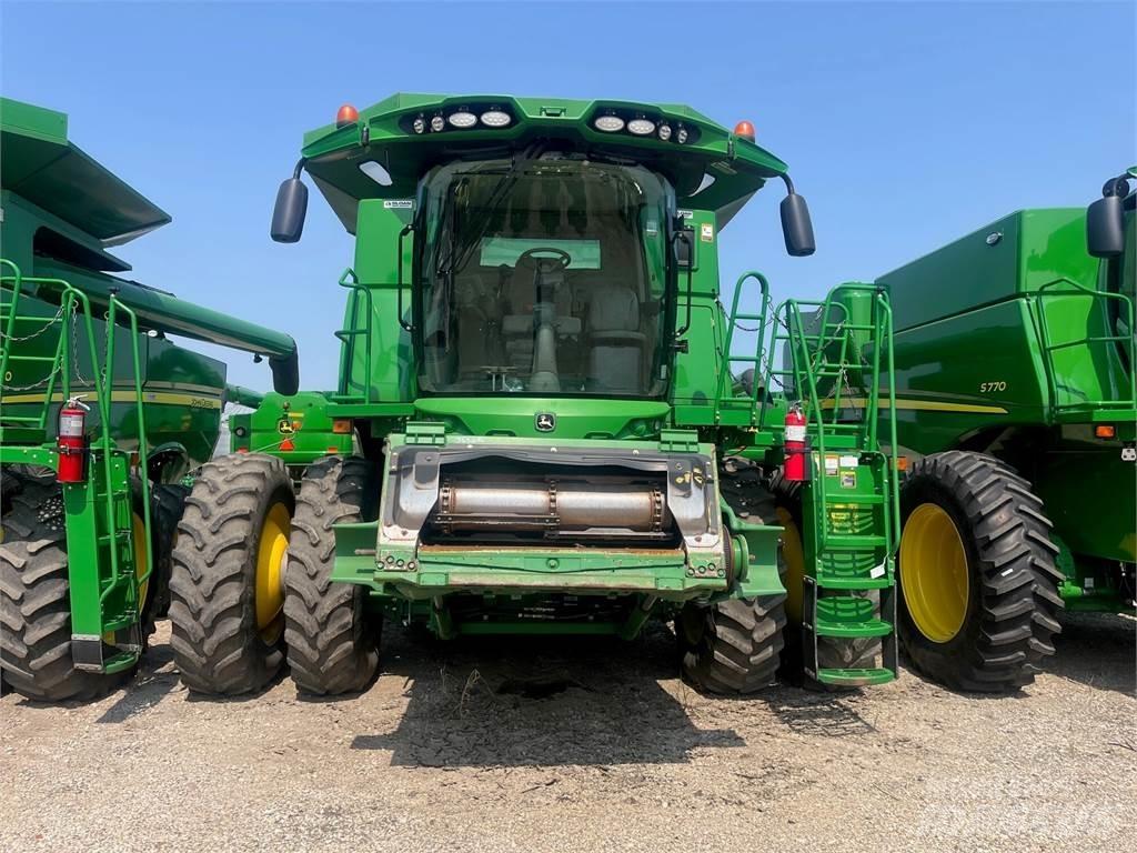 John Deere S670 Combine de secerat