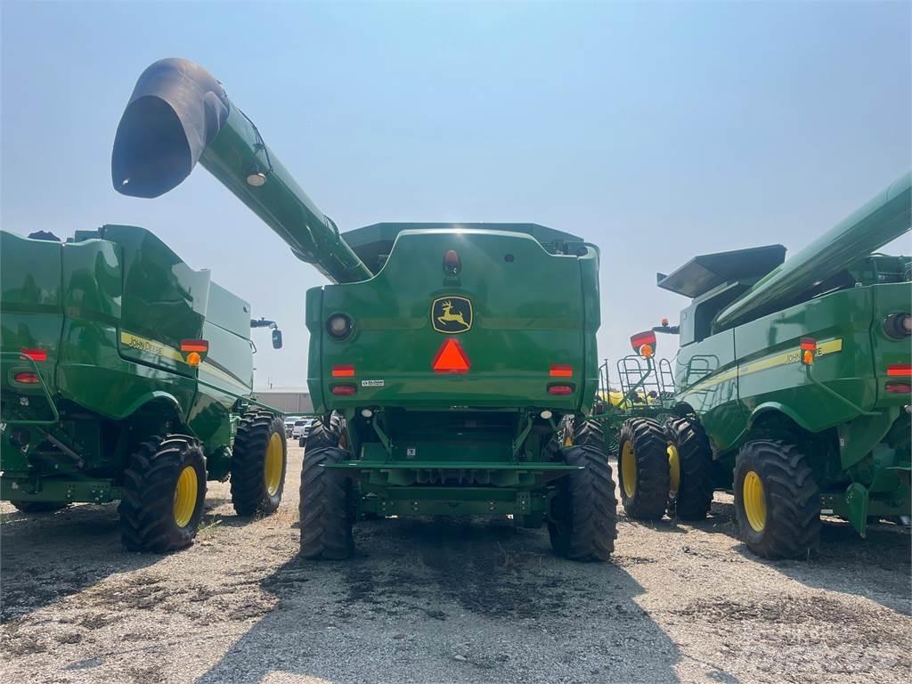 John Deere S670 Combine de secerat