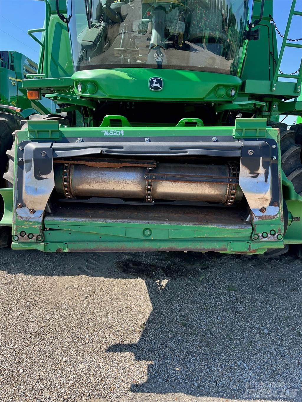 John Deere S680 Combine de secerat