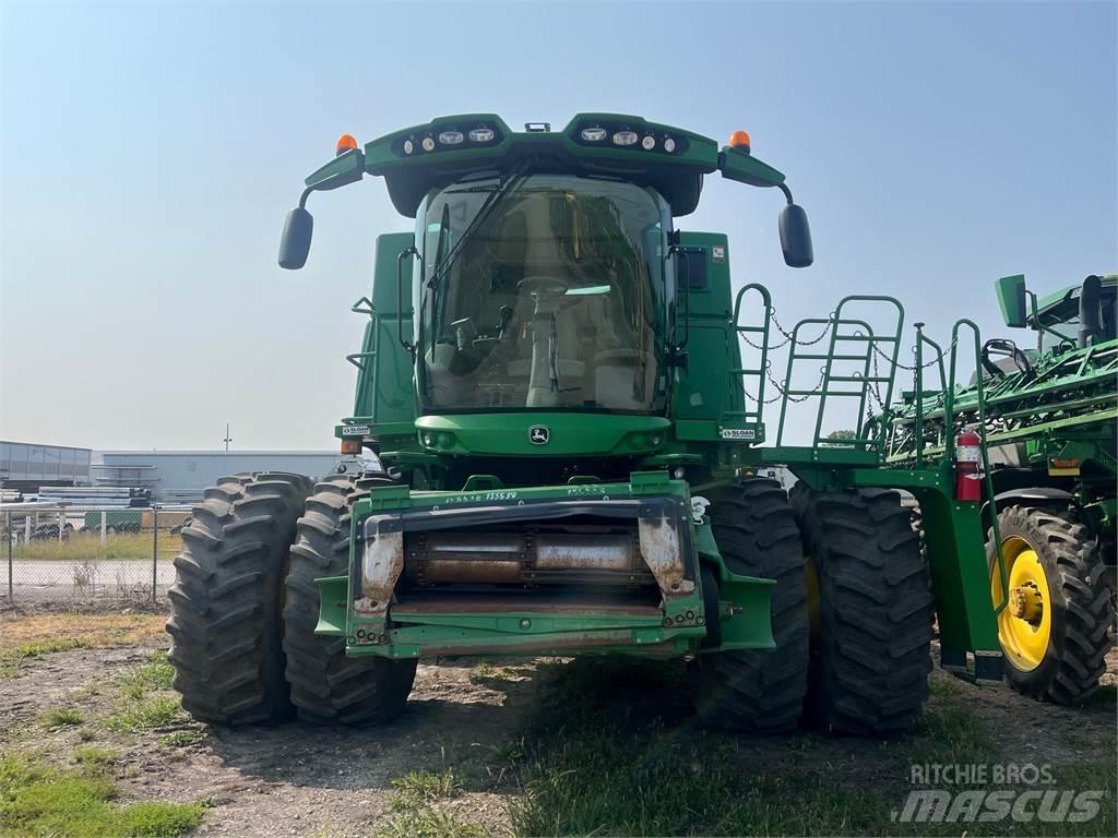 John Deere S680 Combine de secerat