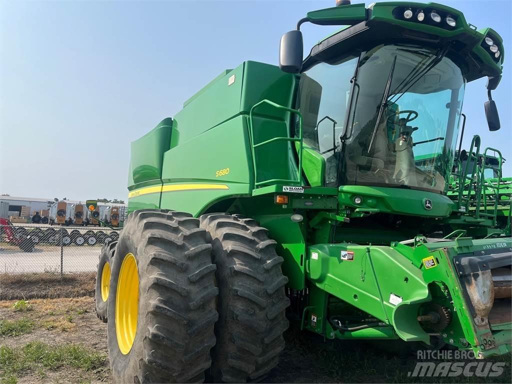 John Deere S680 Combine de secerat