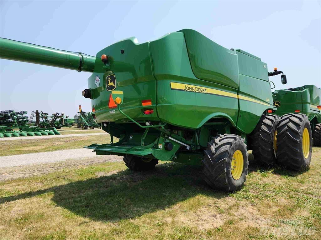 John Deere S680 Combine de secerat