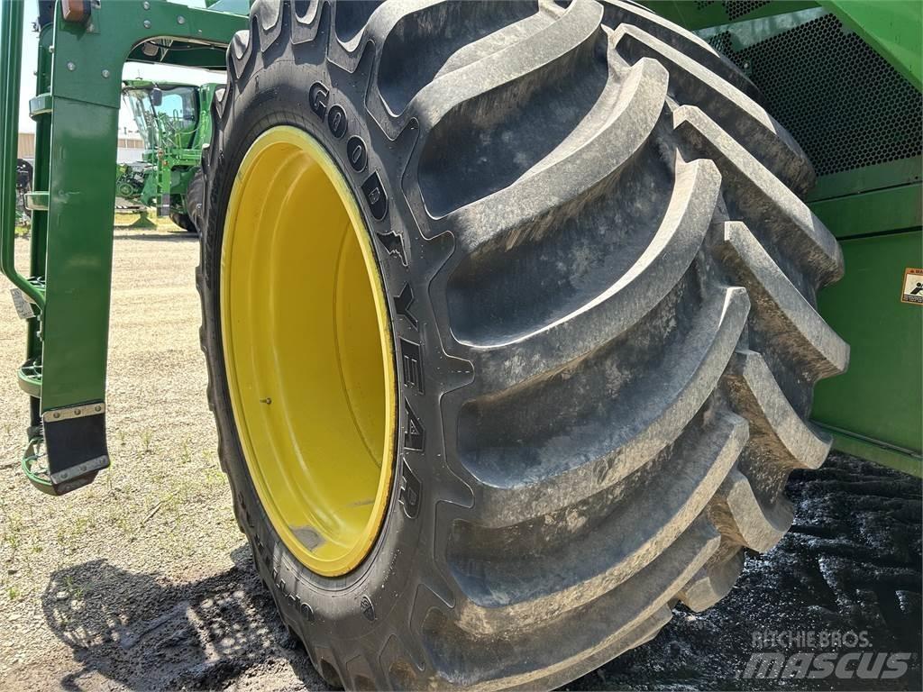 John Deere S680 Combine de secerat