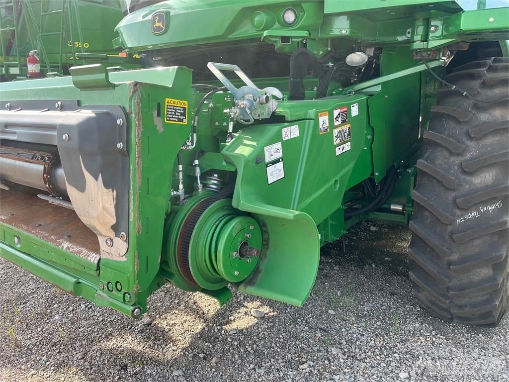 John Deere S770 Combine de secerat