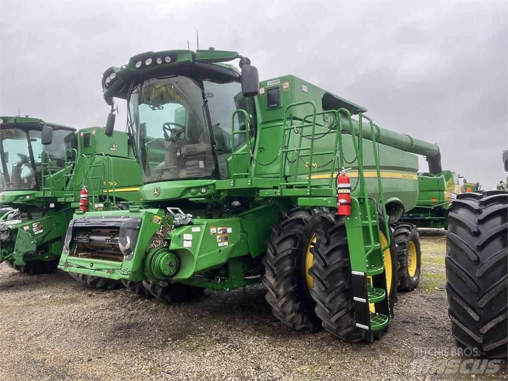 John Deere S770 Combine de secerat