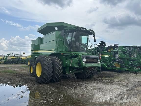 John Deere S770 Combine de secerat