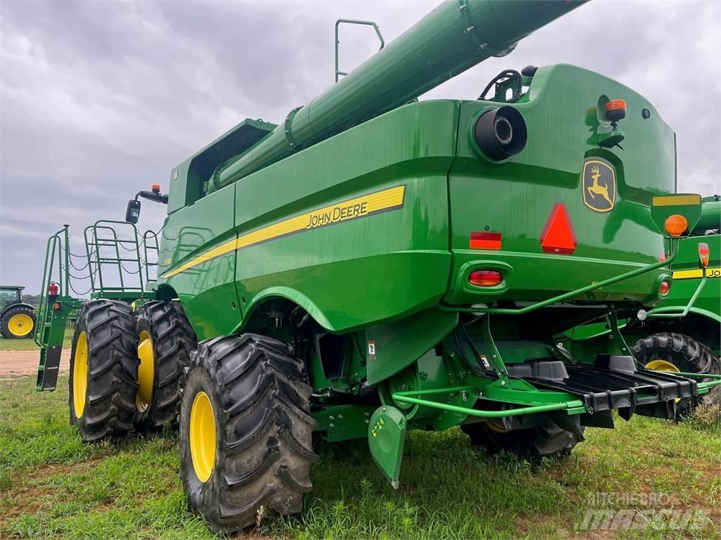 John Deere S780 Combine de secerat
