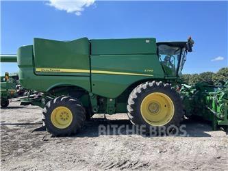 John Deere S790 Combine de secerat