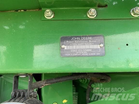 John Deere S790 Combine de secerat