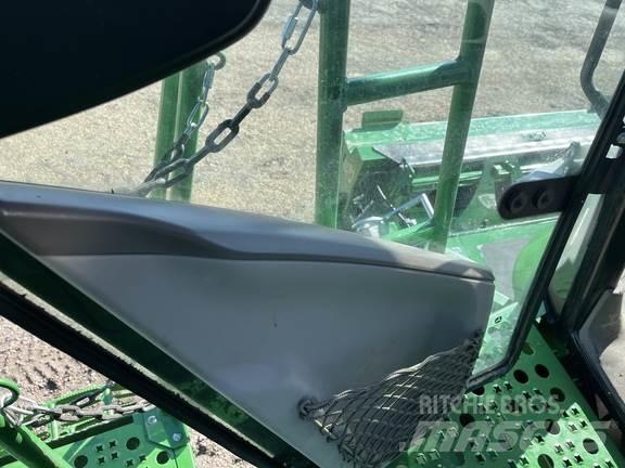 John Deere S790 Combine de secerat