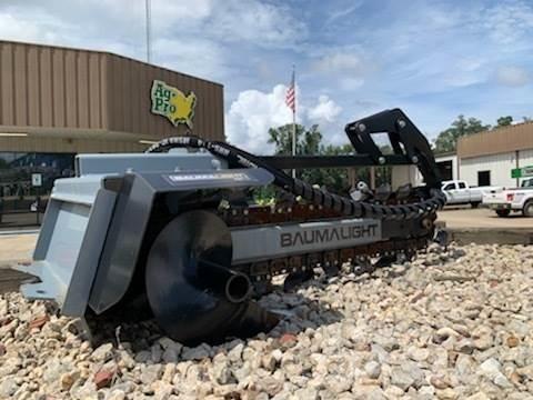 John Deere TN236 Excavatoare de santuri