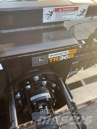 John Deere TR36 Excavatoare de santuri