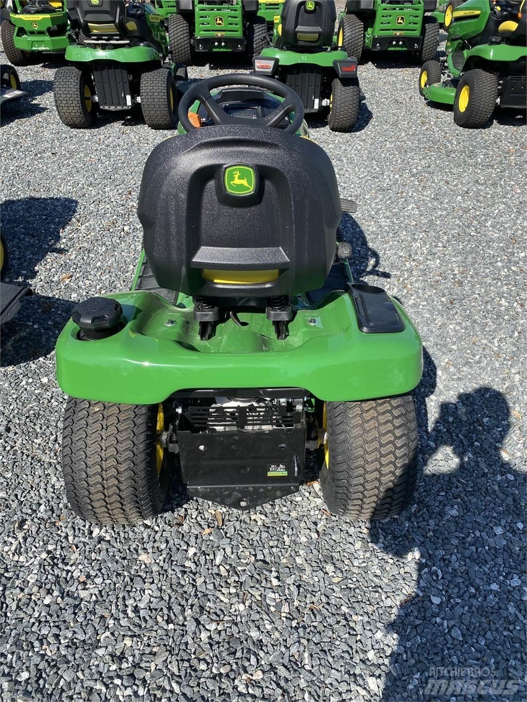 John Deere X330 Tractoare compacte