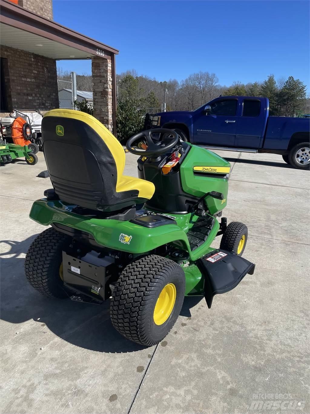 John Deere X370 Tractoare compacte
