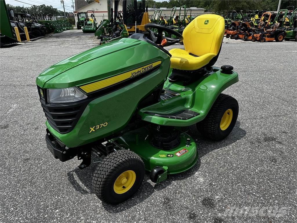 John Deere X370 Tractoare compacte