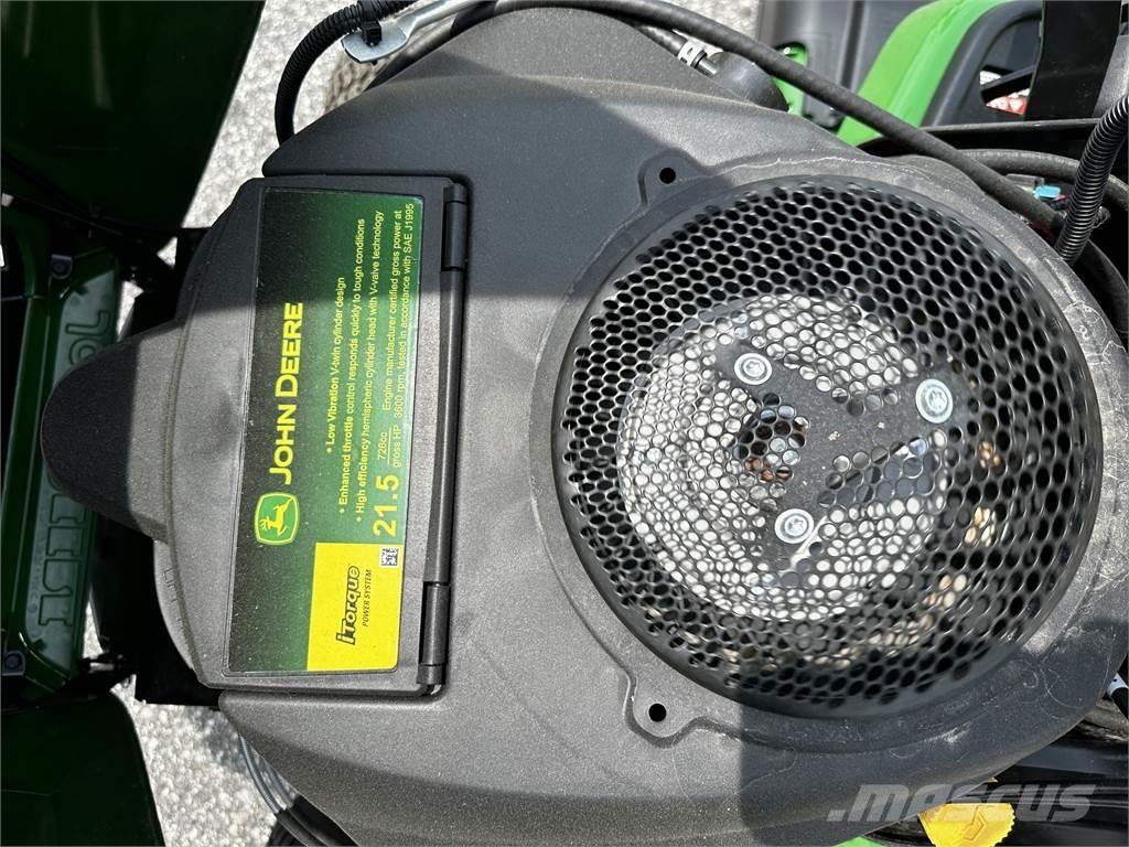 John Deere X370 Tractoare compacte