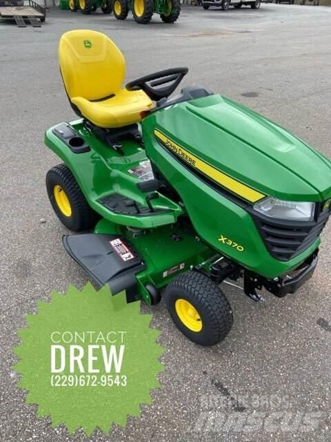 John Deere X370 Tractoare compacte