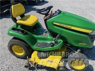 John Deere X380 Tractoare compacte