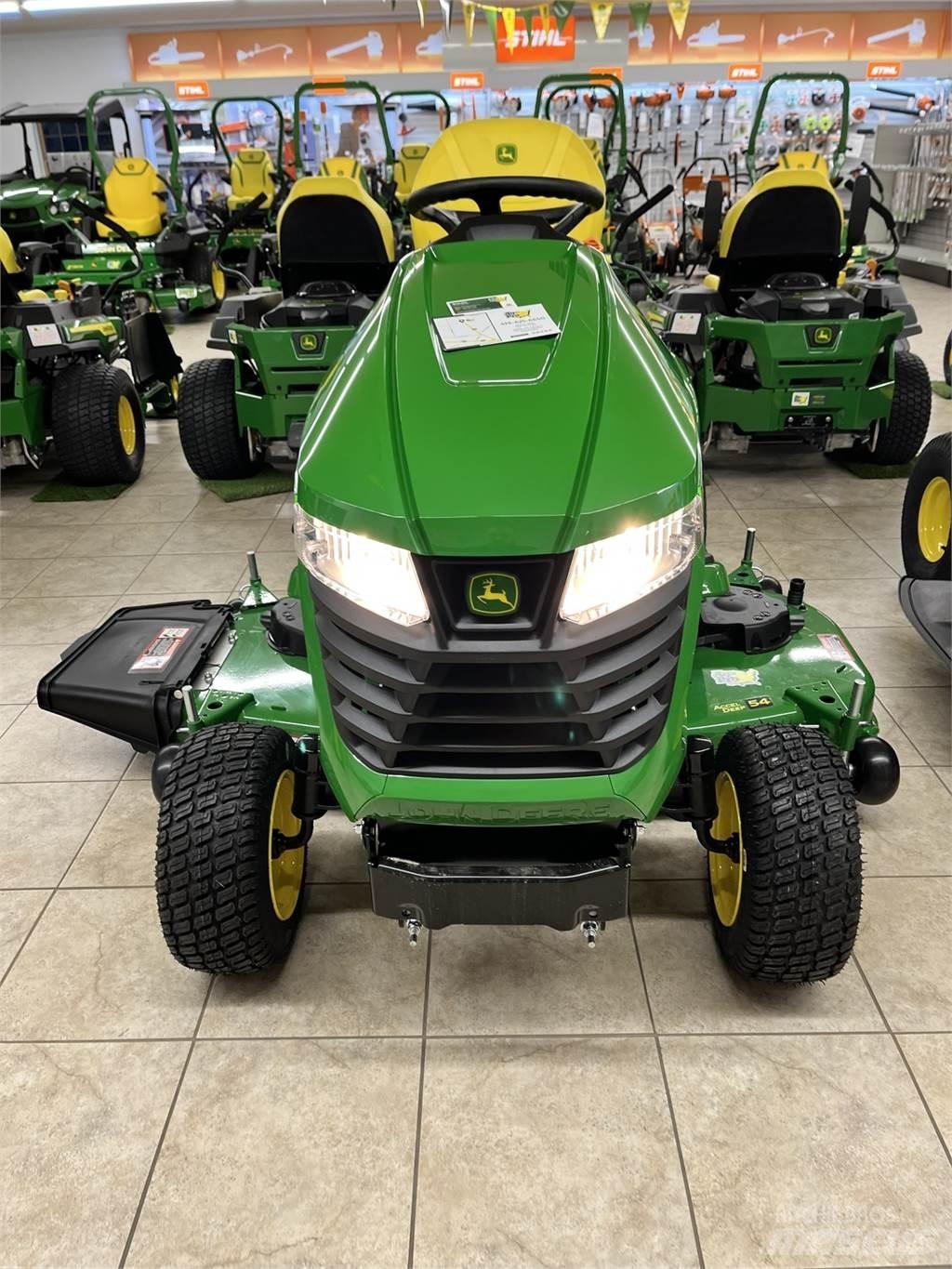 John Deere X390 Tractoare compacte
