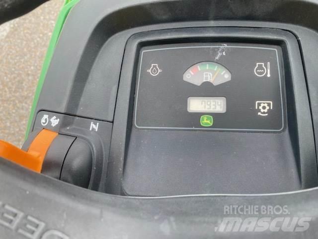 John Deere X540 Tractoare compacte