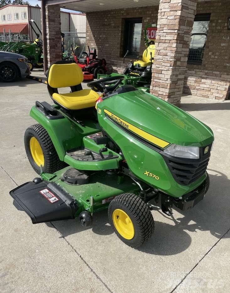 John Deere X570 Tractoare compacte