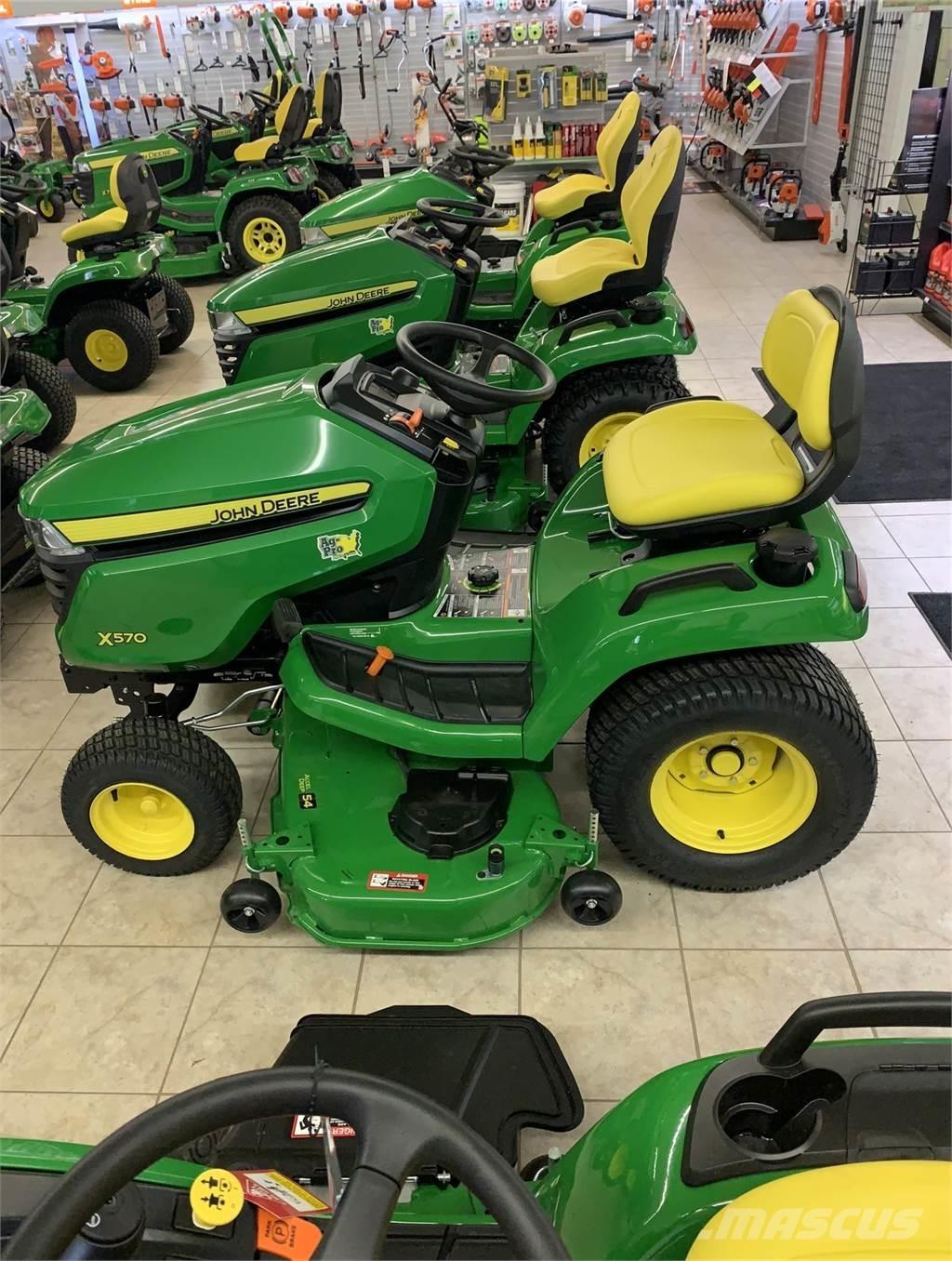 John Deere X570 Tractoare compacte