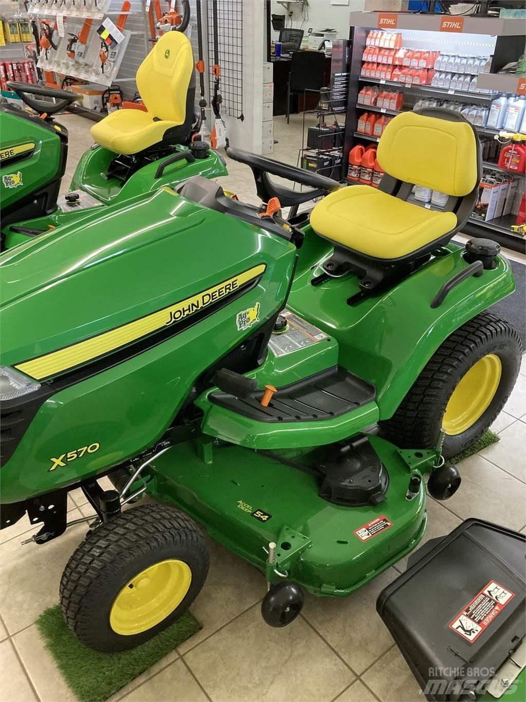 John Deere X570 Tractoare compacte