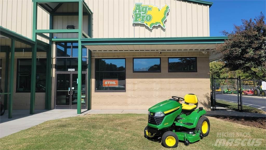 John Deere X570 Tractoare compacte