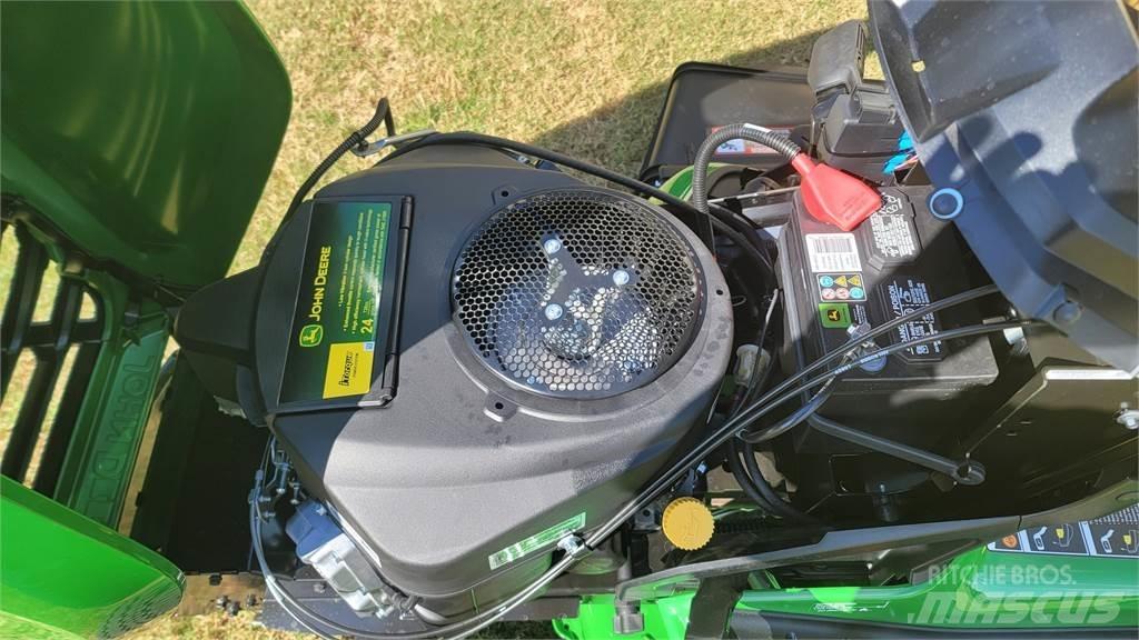 John Deere X570 Tractoare compacte