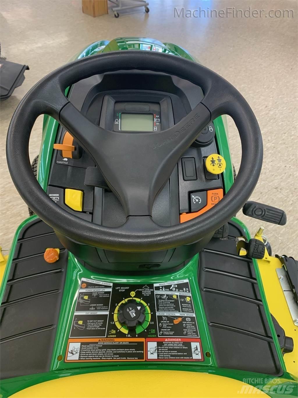 John Deere X590 Tractoare compacte