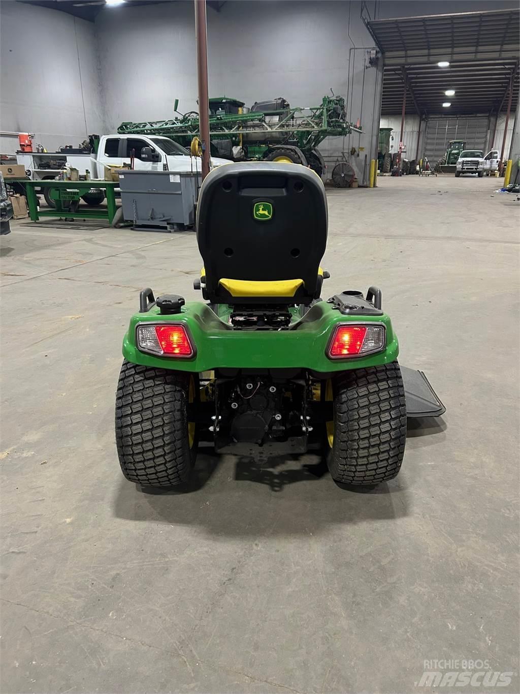 John Deere X730 Tractoare compacte