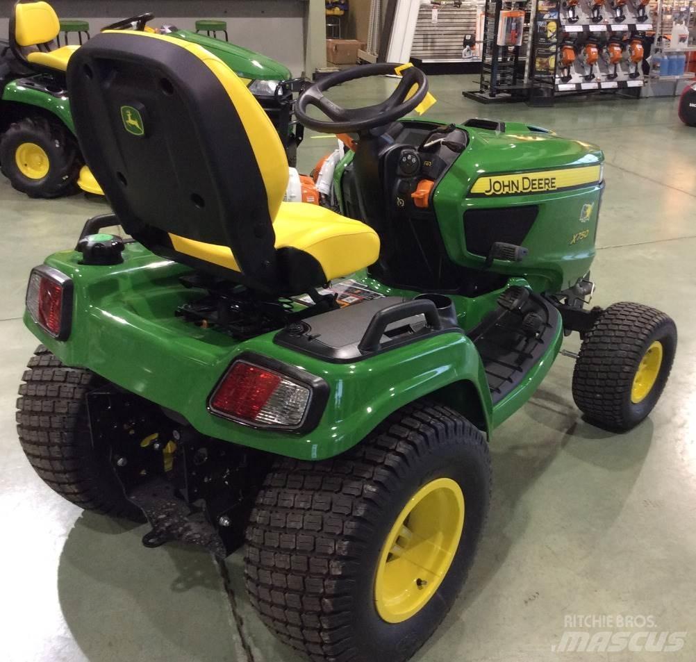 John Deere X750 Tractoare compacte