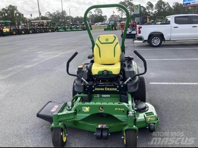 John Deere Z930M Zero turn mowers
