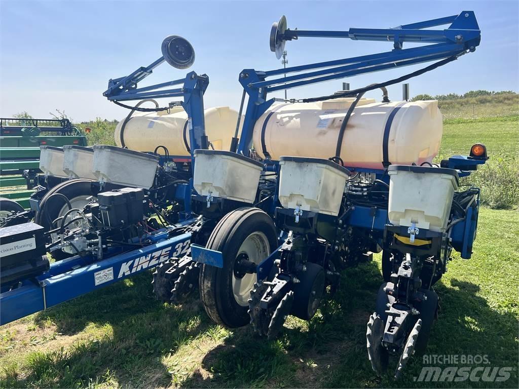 Kinze 3200 Masini de plantat
