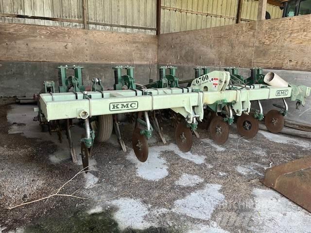 KMC 6700 Alte masini si accesorii de cultivat