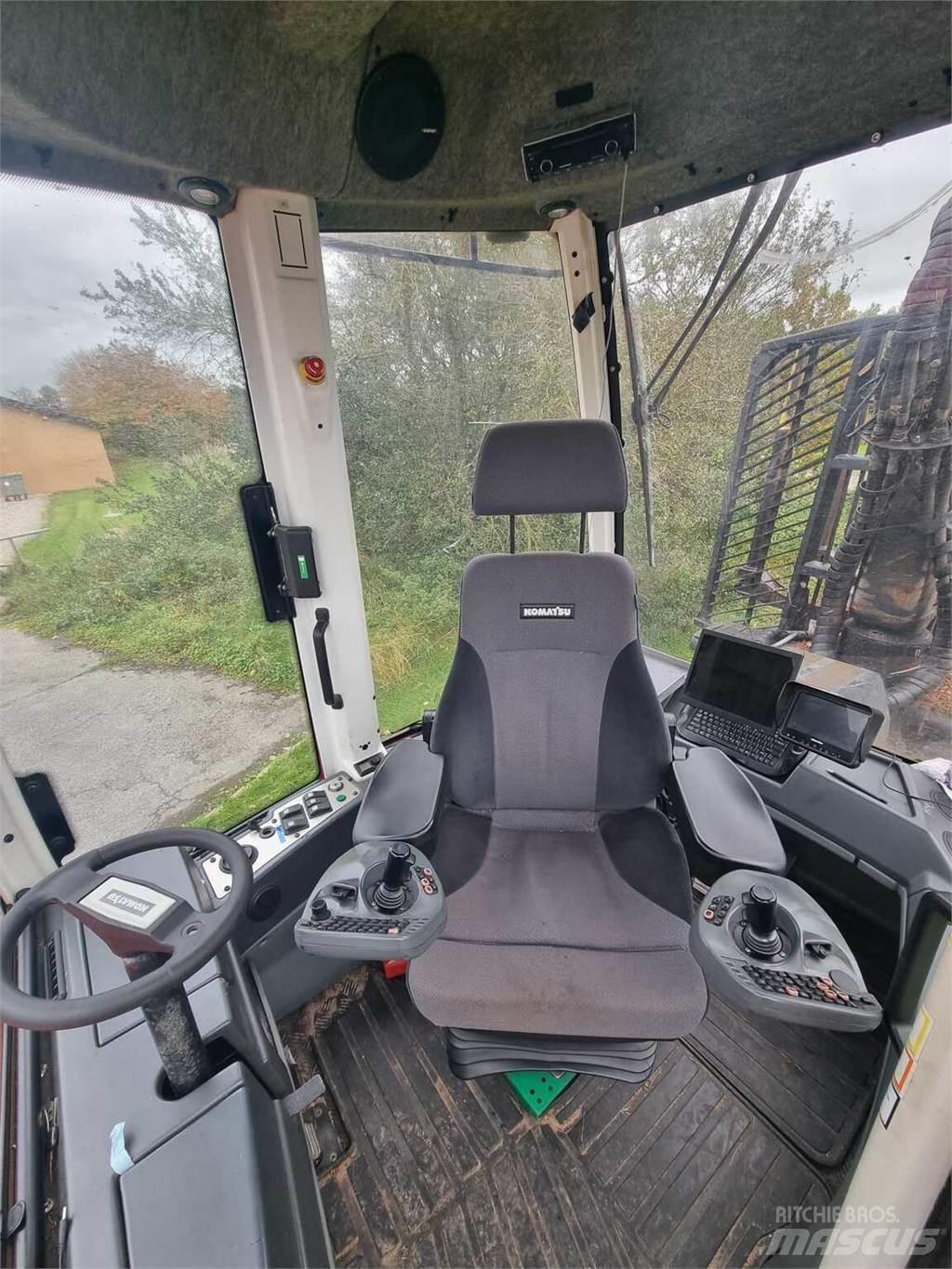 Komatsu 845 Transportoare