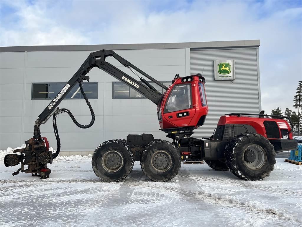 Komatsu 951 Combine forestiere