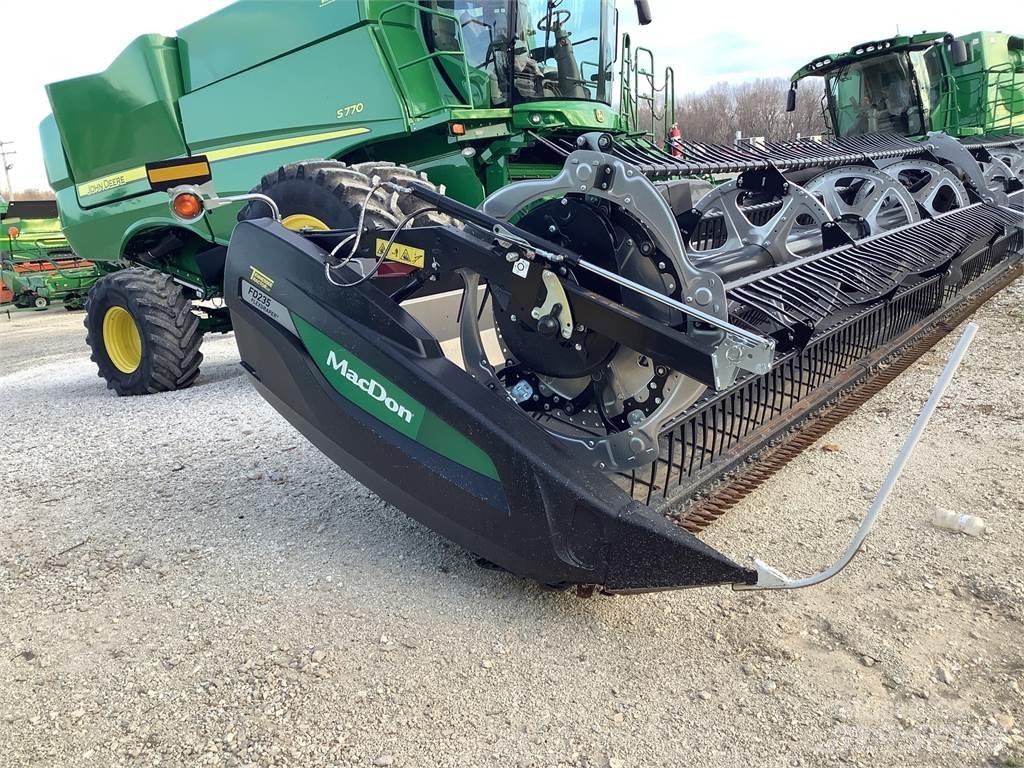 MacDon FD235 Accesorii combine agricole