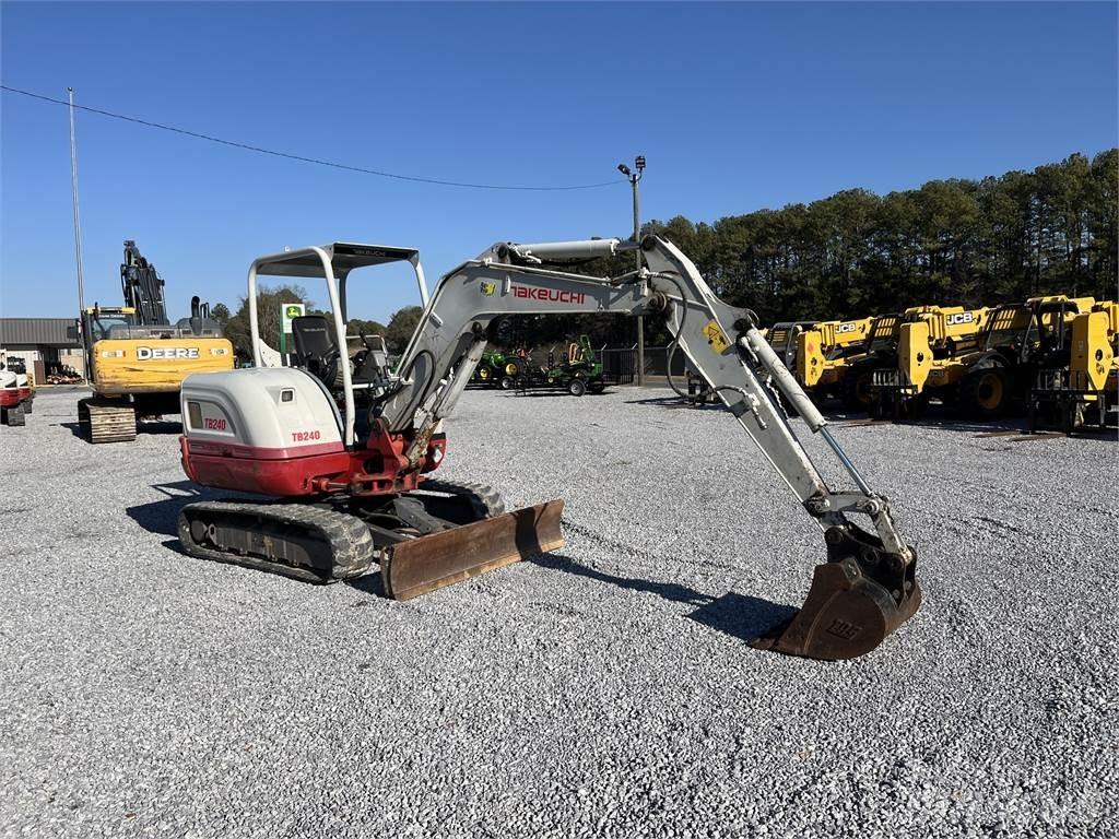Takeuchi TB240 Mini excavatoare < 7t