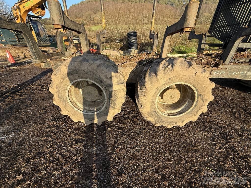 Valtra T174 Transportoare