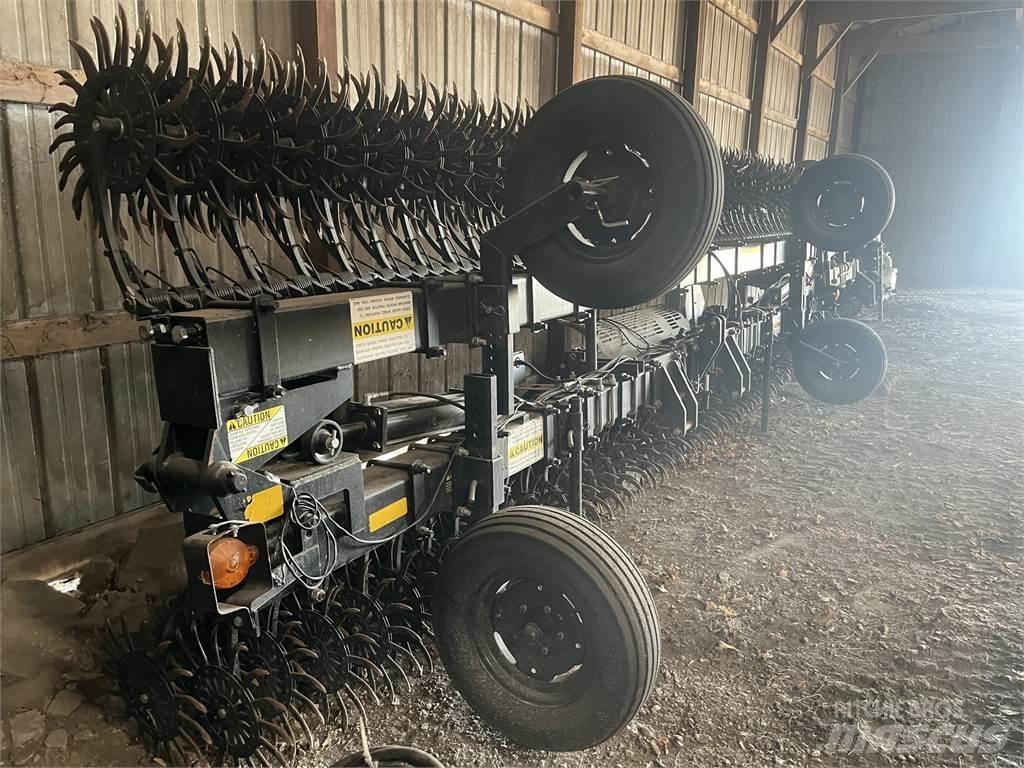 YETTER 3541 Alte masini si accesorii de cultivat