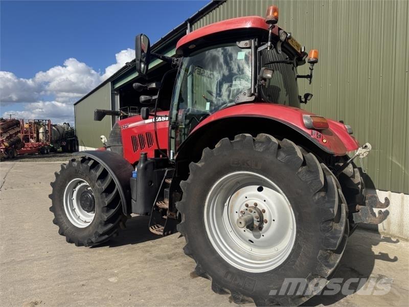 CASE Puma 145 Tractoare