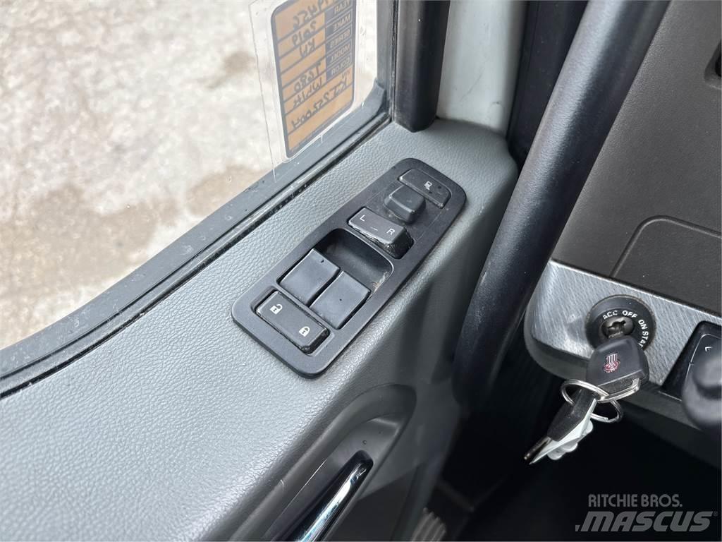 Kenworth T680 Autotractoare