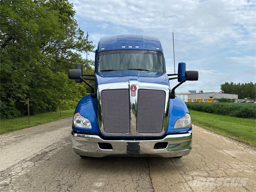 Kenworth T680 Altele