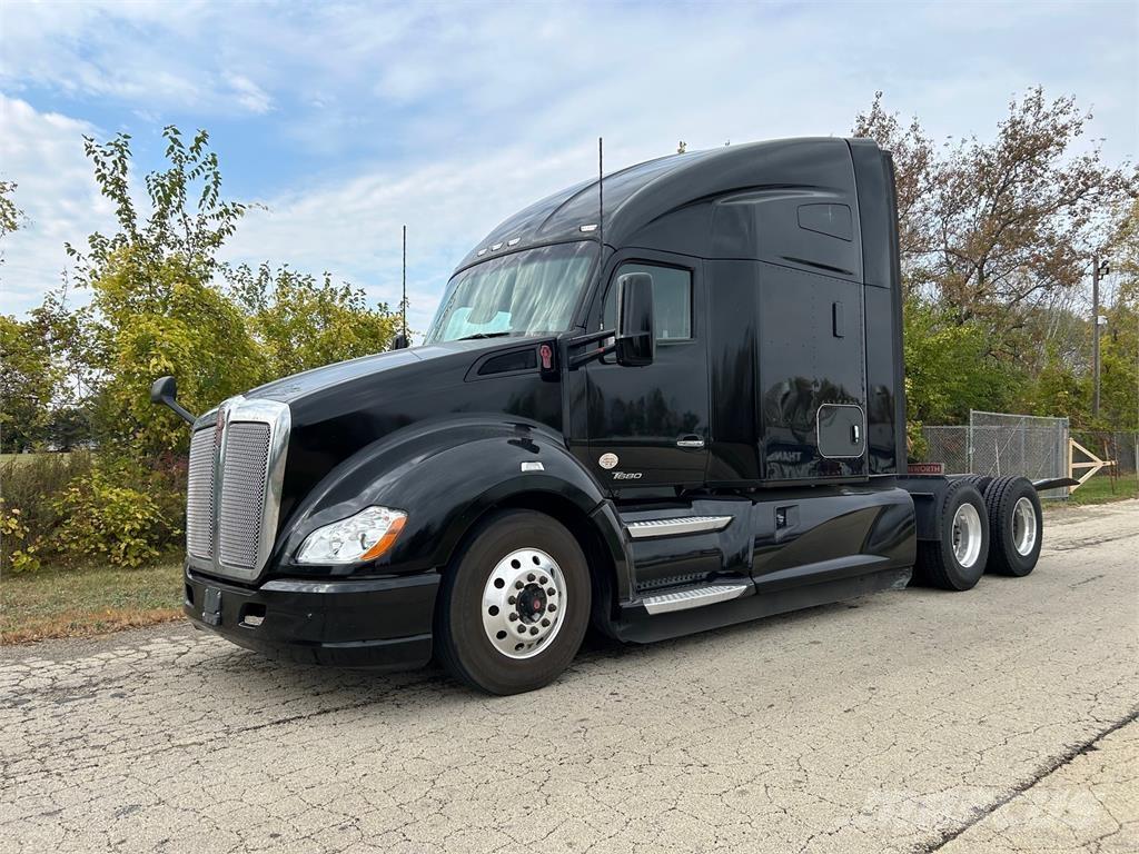 Kenworth T680 Altele