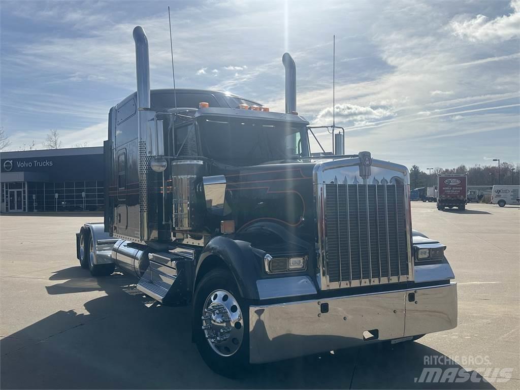 Kenworth W900 Autotractoare