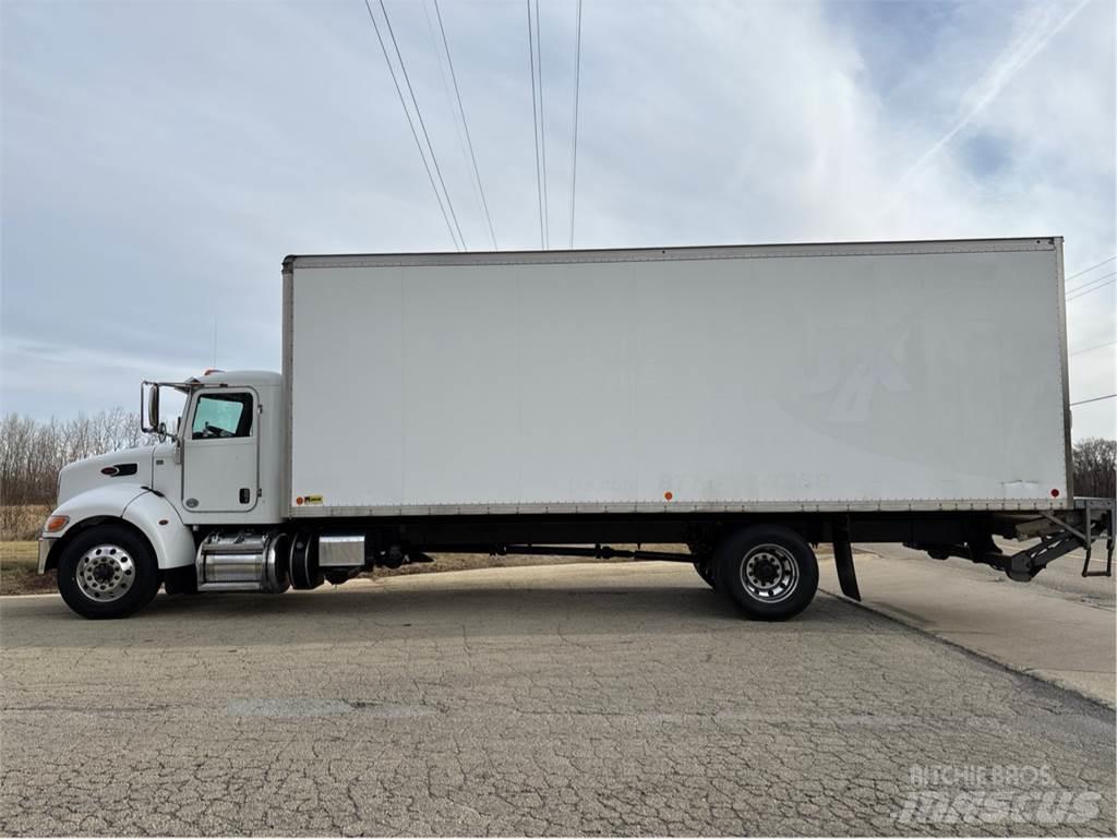 Peterbilt 337 Autocamioane