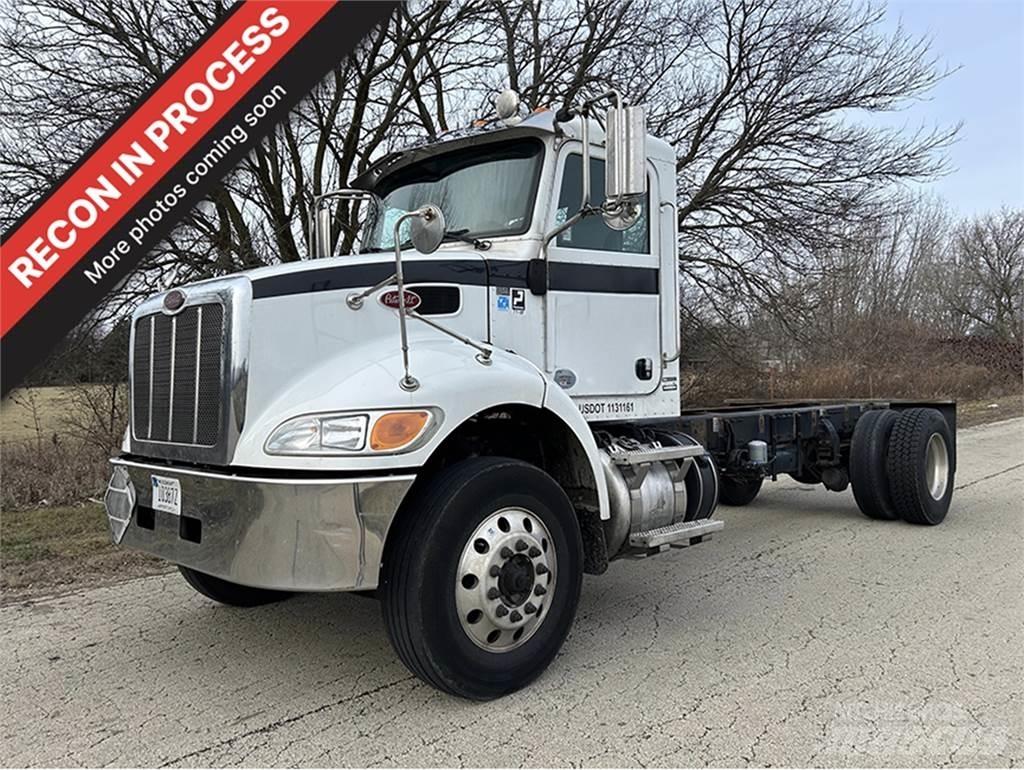 Peterbilt 337 Camion cabina sasiu