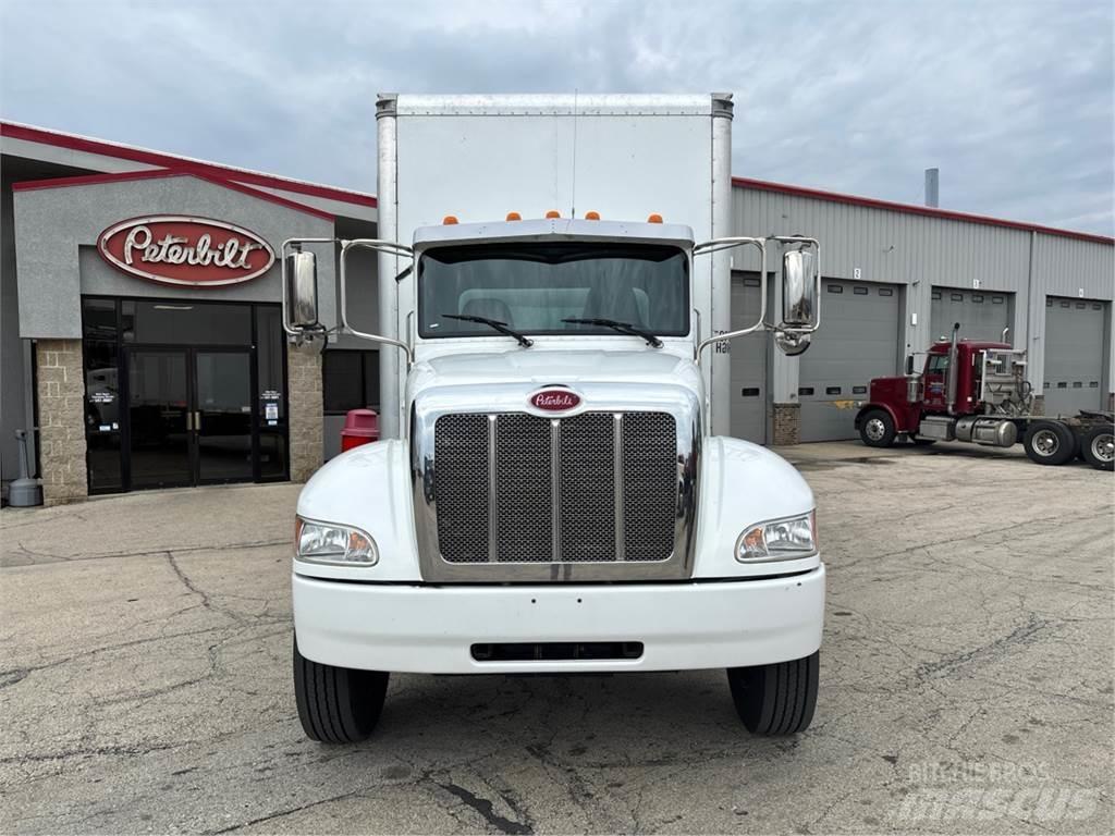 Peterbilt 337 Autocamioane