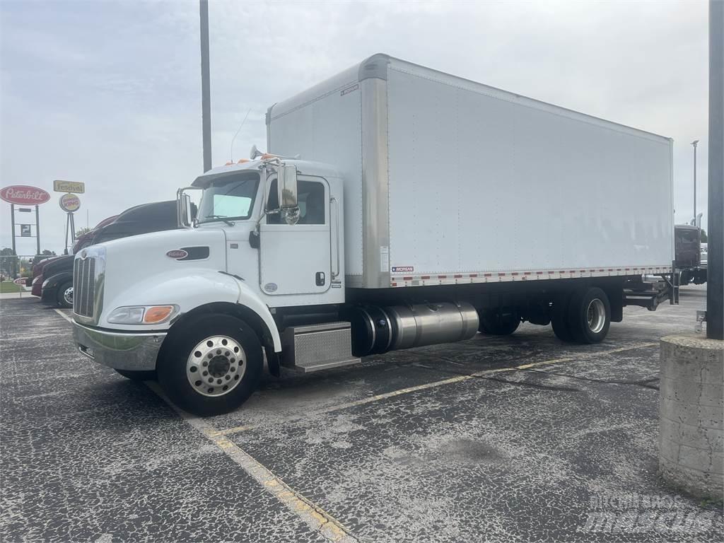 Peterbilt 337 Autocamioane